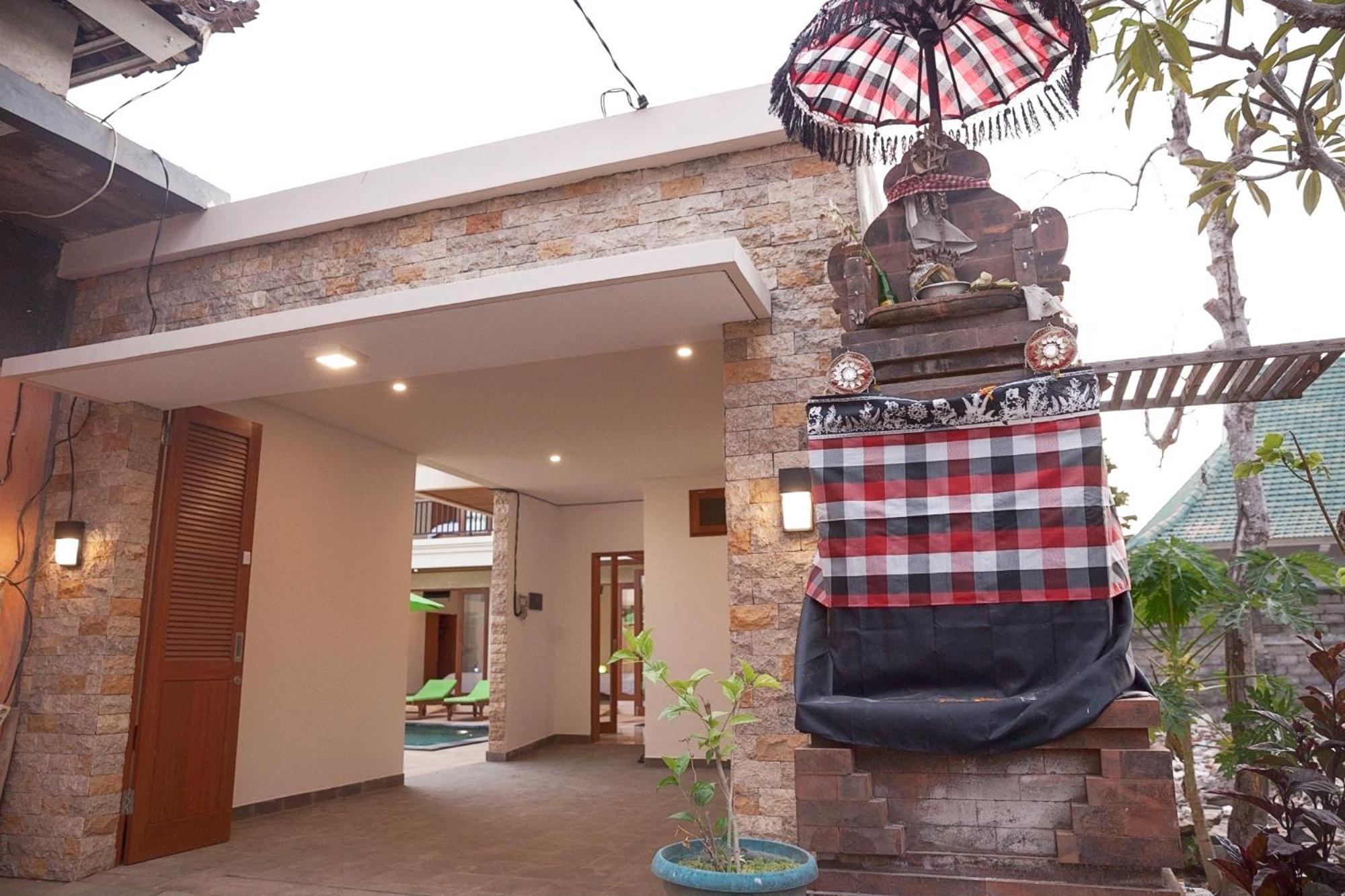 Pineapple Villa Sanur Екстериор снимка