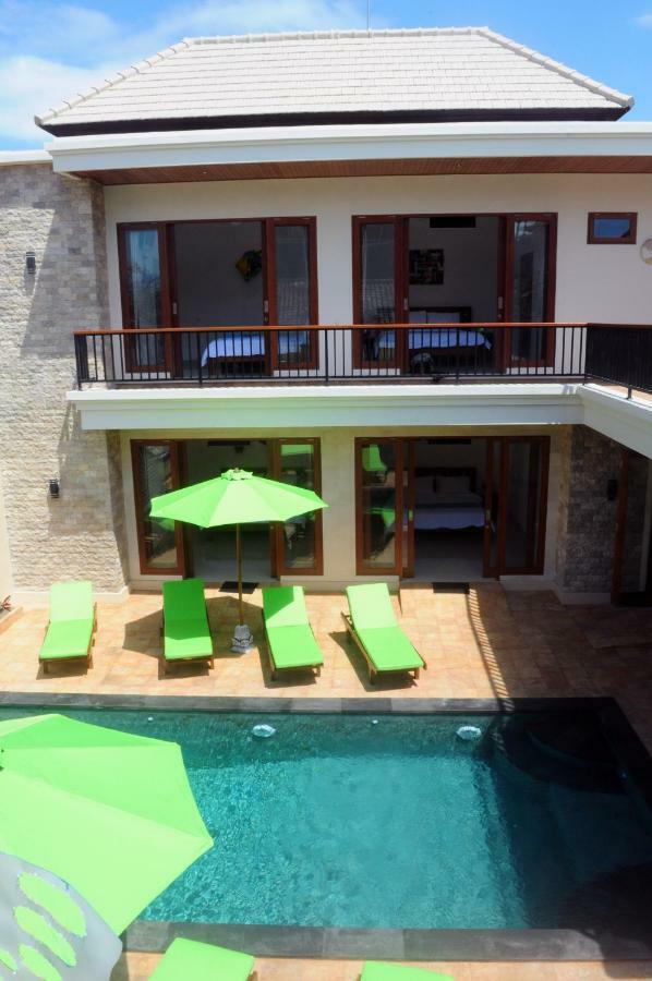 Pineapple Villa Sanur Екстериор снимка