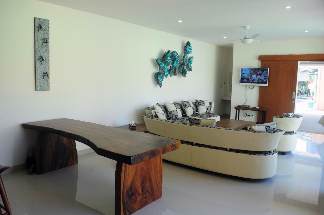 Pineapple Villa Sanur Екстериор снимка