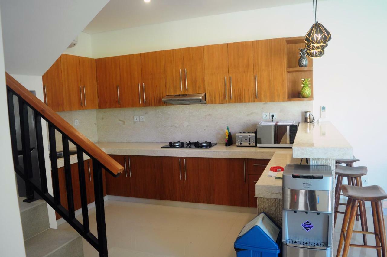 Pineapple Villa Sanur Екстериор снимка